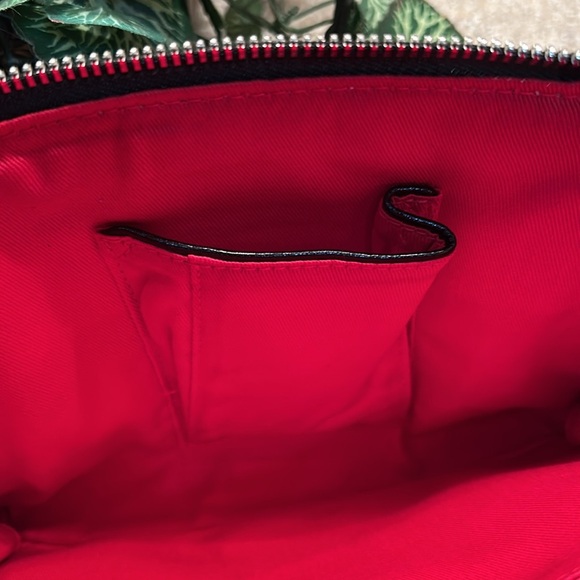 EUC Vtg HOBO International Polished Black Leather Mini Handbag - RARE FIND - Picture 13 of 16